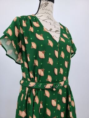 Unique Vintage Green Belted Dress with Hand Fan Print Size XL